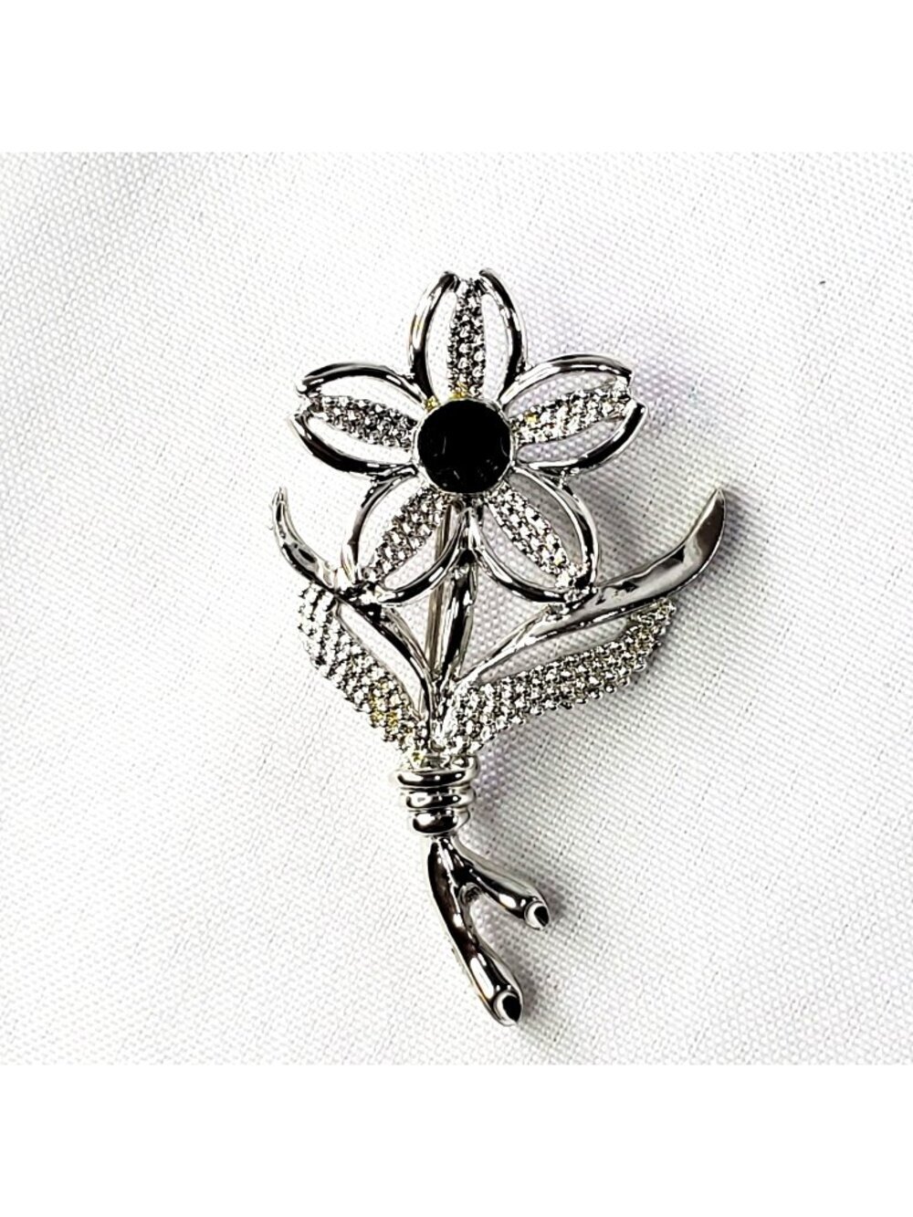 Silver-Tone Flower Brooch 1967 "Black Beauty" collection By Sarah Coventry